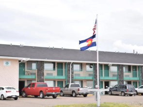 Travelers Inn & Suites