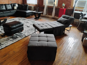 Downtown Detroit Loft - Fully equipped & Absolutely Gorgeous theme by RedAwning
