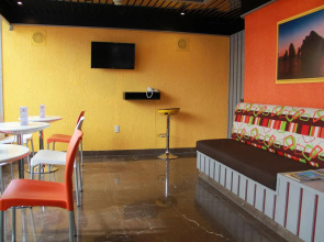 Ayenda Frida Costa Azul