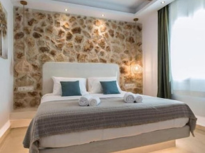 Naxos Grand Hotel