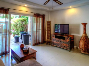 Meursault Villa by Jetta