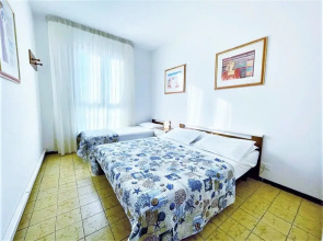 Apartment in Caorle 500 m From Beach