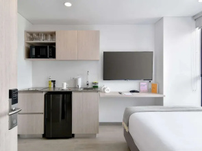 w Flawless Loft in Santa Barbara