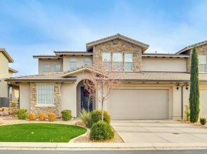 Hike, Bike & Swim: Utah Family Home w/ Mtn Views!