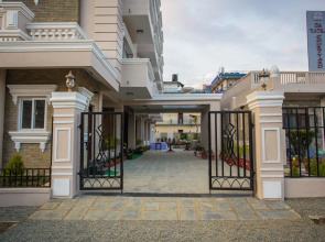 Da Yatra Courtyard Hotel & Resort