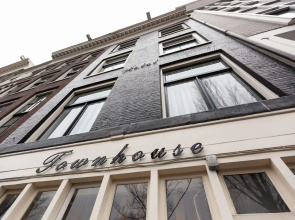 Townhouse Hotel