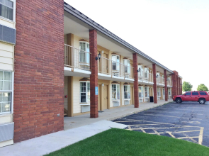 Americas Best Value Inn-Belvidere/Rockford