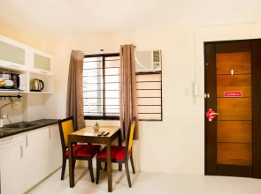 Solange Apartelle by OYO Rooms
