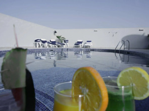 Auris Hotel Apartments Deira