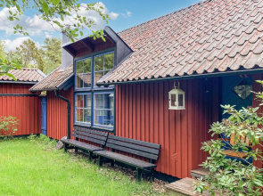 Nice Home in Grisslehamn With Sauna and 3 Bedrooms