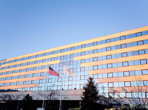 Crowne Plaza St. Louis Airport by IHG