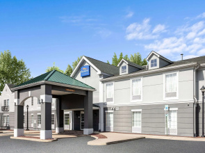 Baymont by Wyndham Budd Lake