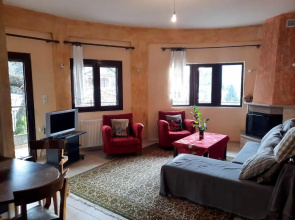 Elati Central Apt - 2 BD