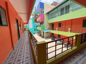 Royal Grandee Hotel