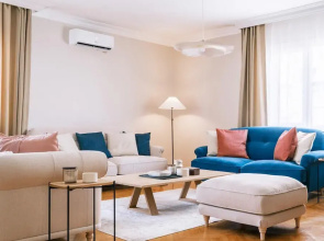 Chic Flat w Balcony 5 min to Cevahir Mall in Sisli