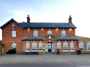 Titchwell Manor