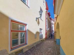 Toom-Ruutli 12-12 Hotel Tallinn