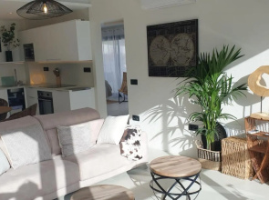 Home2Book Panoramic Sea Views Loft, Wifi