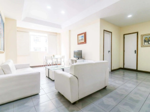 Enorme Apartamento na Av Atlântica