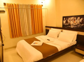 Hotel Sai Namo Palace