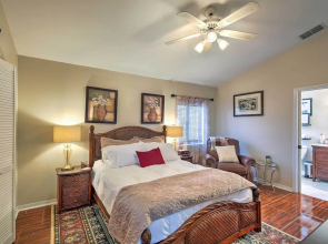 Lakefront Brandon Home w/ Patio & Screened Lanai!