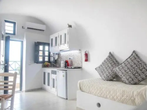 White Side Suites