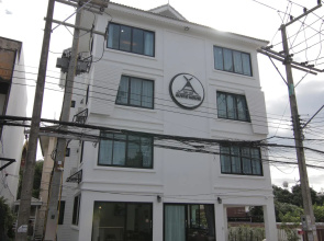 Gusto House