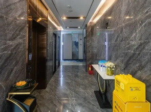 Yifeng Hotel