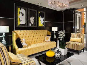 The Hollywood Suite