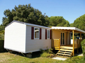 Mobile Home OuiReves 304 facing the Mediterranean