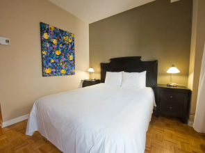 Byward Blue Inn