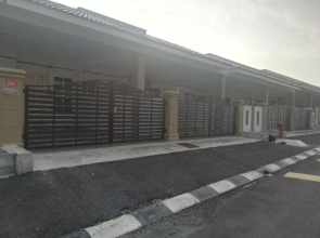 Nur Zahra Sungkai Homestay