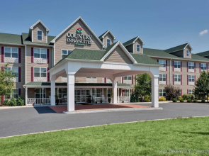 Country Inn & Suites by Radisson, Carlisle, PA