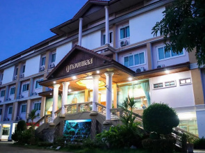 Phuthong Place