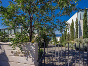Golden Rays Luxury Apartments