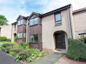 Central House St Andrews Sleeps 8