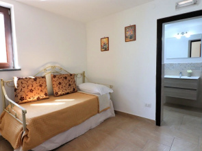 Maison Lirio