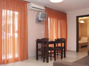 Estia Apartments