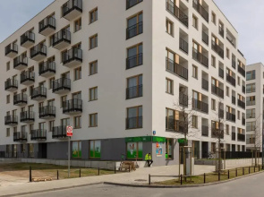 Home Factory Estate Praga Kotsisa by Renters