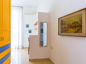 Emanuele III - 4 Bedroom Apartment