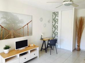 Residence Santa Regina Grand Studio avec salon, zone nuit, loggia, terrasse