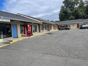 Legend Motel