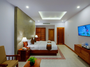 Shadow Angkor Residence