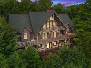 SmokyStays 6 Bedroom Cabin