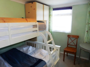 Sheena's Dartmouth Chalets