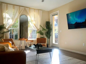 Spacious 2-br APT Near Disneyland Pool Hot Tub GYM