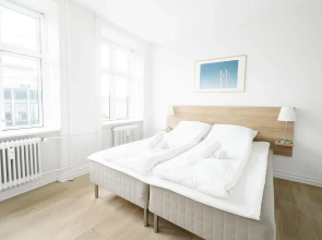 Beautiful 2-bed Apartment