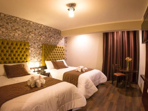 Ureta Hotel
