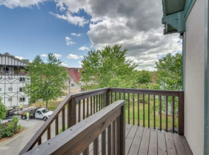 Steps to River + Shops: Downtown Helen Retreat!