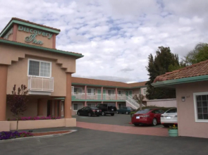 Discovery Inn